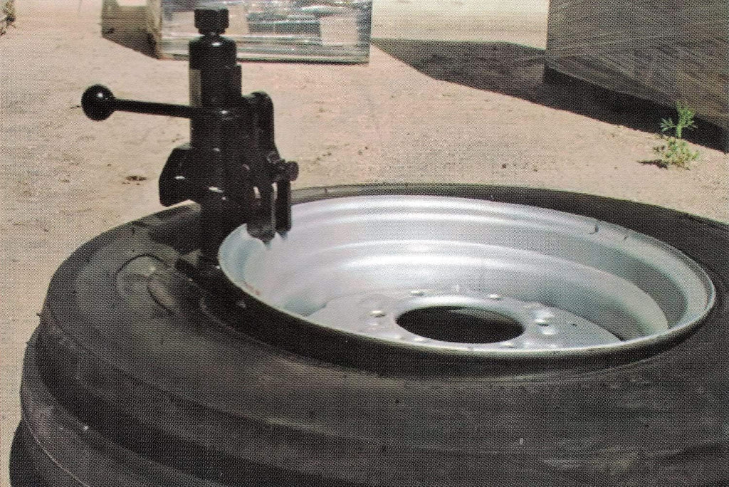 Tire Bead Breaker Manual Tool for Heavy Duty Tires E77522