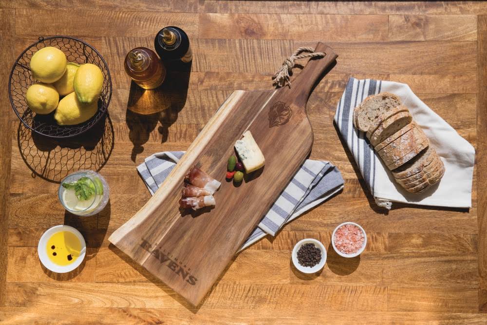 24x22 Acacia Serving Plank W26731