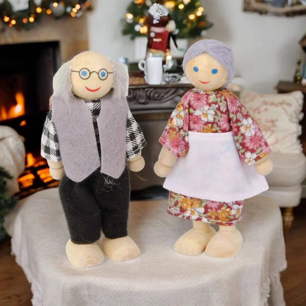 6-Pieces Wooden Doll Family for Dollhouse, 1:12 Scale S52850